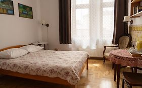 Kolory Guest House